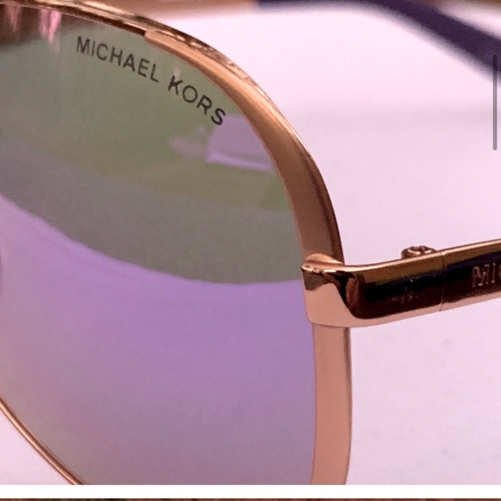☀️NEW Michael Kors Violet Mirrored AVIATOR sunglasses for Women rose gold - Picture 2 of 7